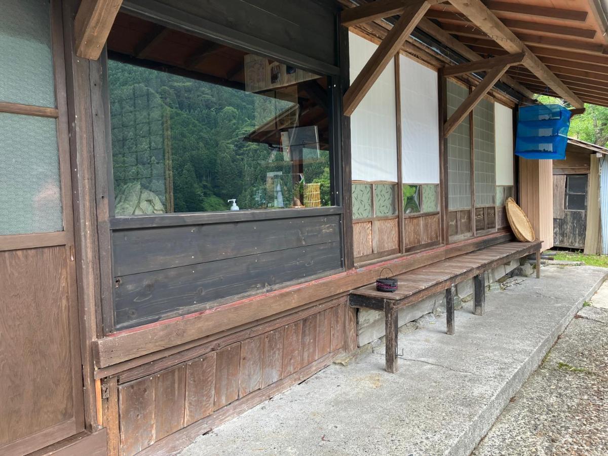 Guesthouse Boro-Ya Otoyocho Exterior photo